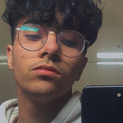Profile picture of ali