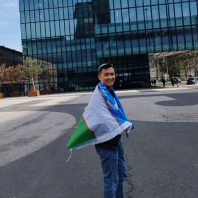 Profile picture of Komil