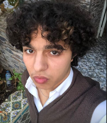 Profile picture of yahya