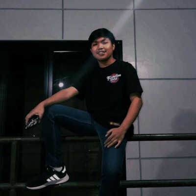 Profile picture of shanksss