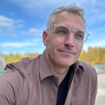 Profile picture of Roy Robert