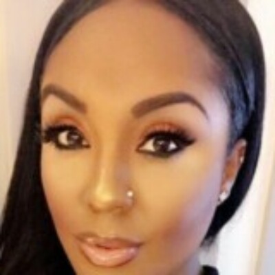 Profile picture of Sharon