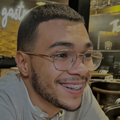 Profile picture of Aziz
