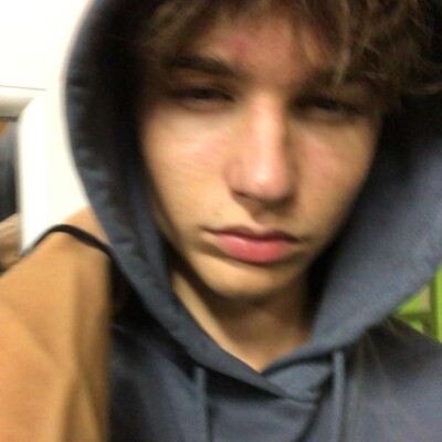 Profile picture of riles
