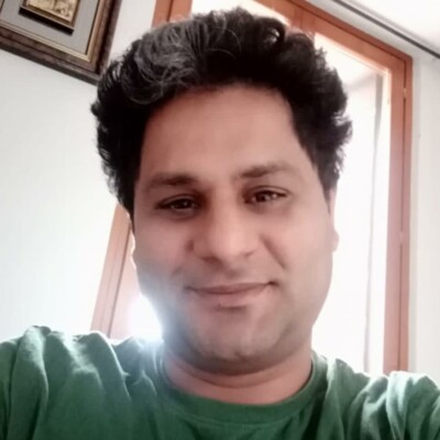 Profile picture of waqas