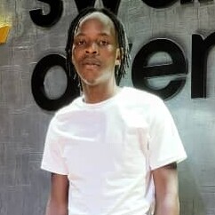 Profile picture of Ronie