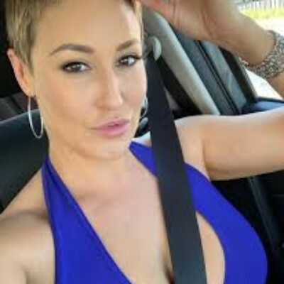Profile picture of ellahernander94@gmail.com