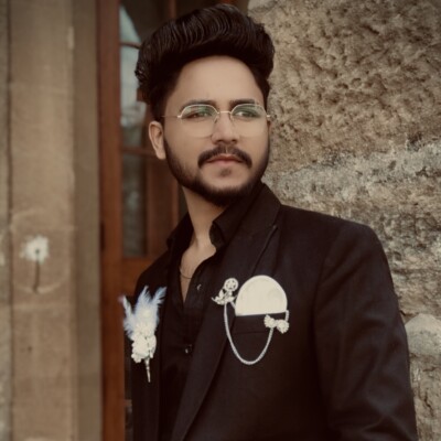 Profile picture of Simon
