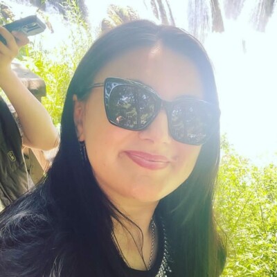Profile picture of Alex Elizabeth