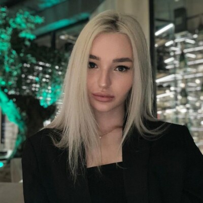 Profile picture of Lisa