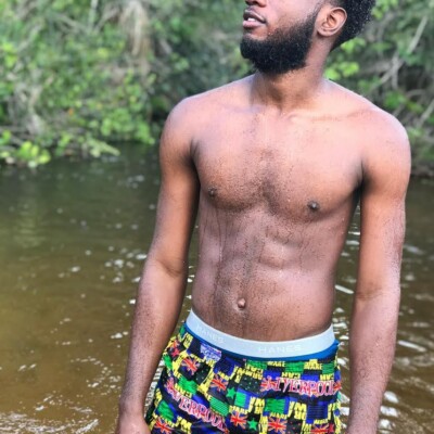 Profile picture of 6844258