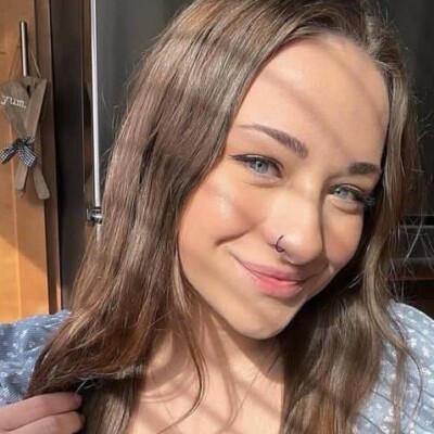 Profile picture of Linda