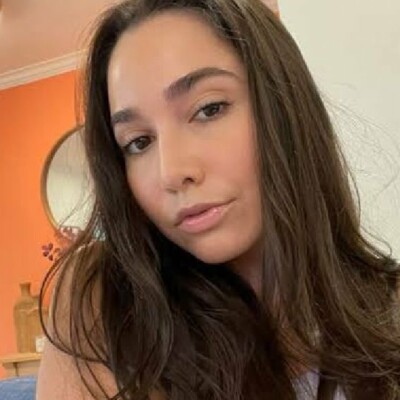 Profile picture of Holmes