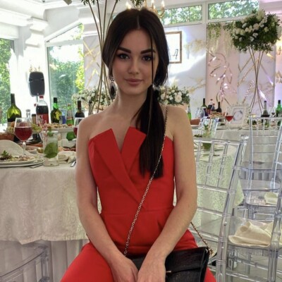 Profile picture of Aigul