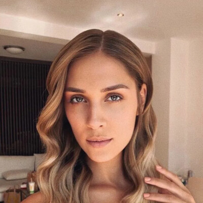 Profile picture of Lovely