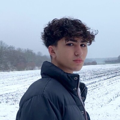 Profile picture of isaac