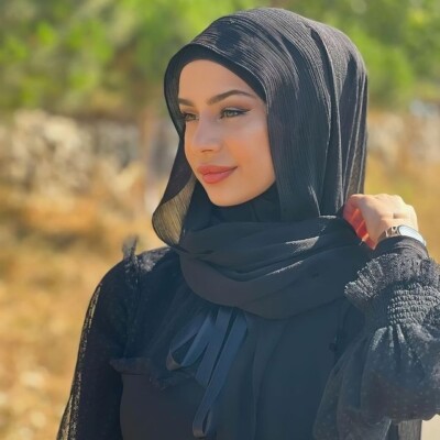 Profile picture of amira mariama hassan