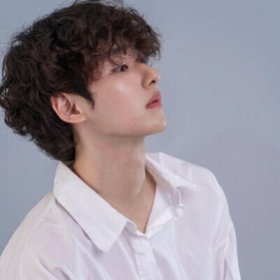 Profile picture of Uge