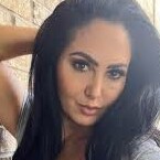 Profile picture of Isabella