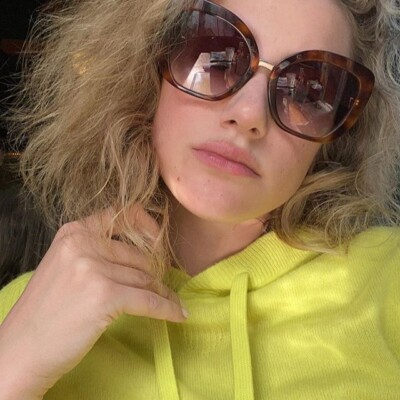 Profile picture of Selina