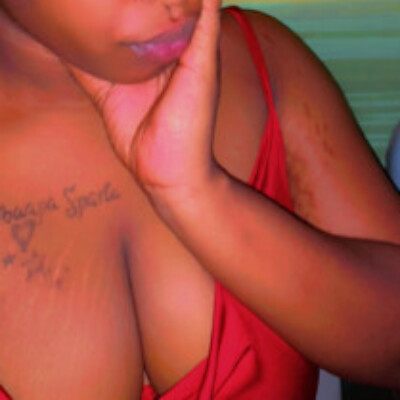 Profile picture of heliiantoinette@gmail.com