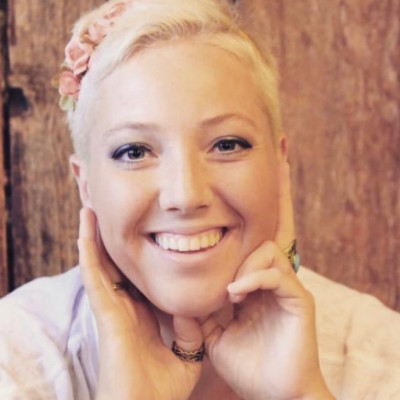 Profile picture of Evelyn