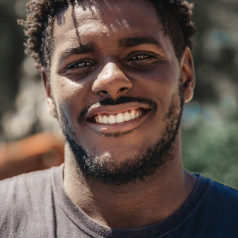 Profile picture of joshua ishimwe