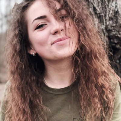 Profile picture of Luna Robert