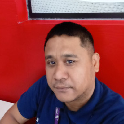 Profile picture of Dennis