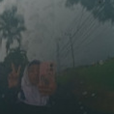 Profile picture of hira