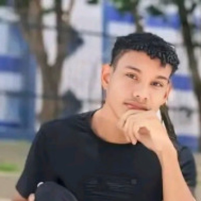 Profile picture of Lucas