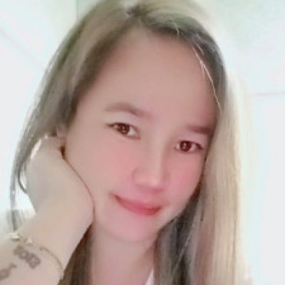 Profile picture of Annie Lacno