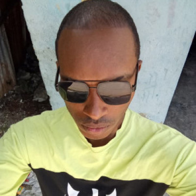 Profile picture of Yoan