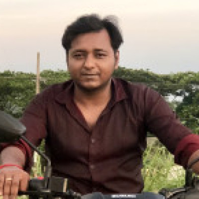 Profile picture of Dev