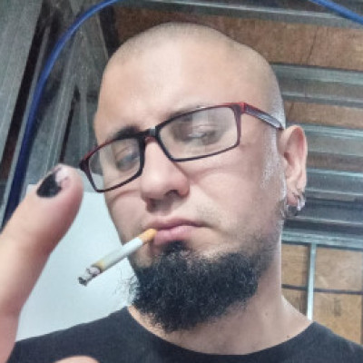 Profile picture of Nicolas