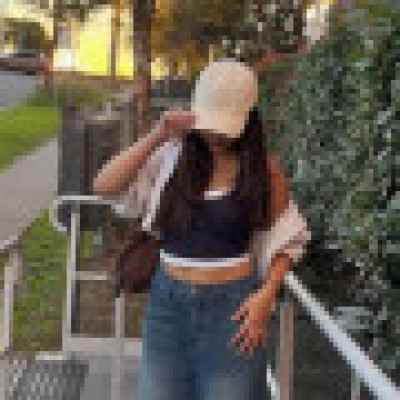 Profile picture of Sakshi