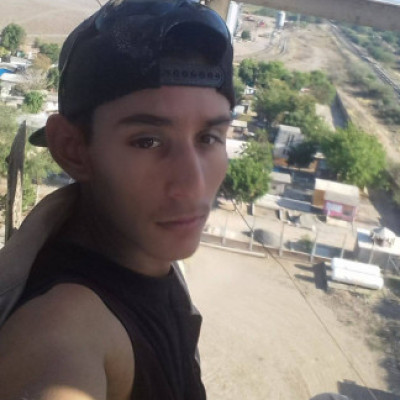 Profile picture of luis