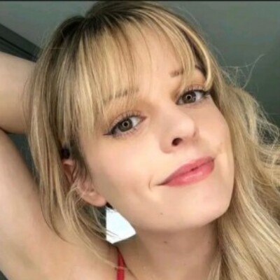 Profile picture of mommalily12
