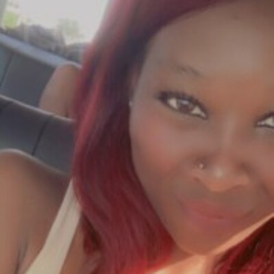 Profile picture of LovelyQueen