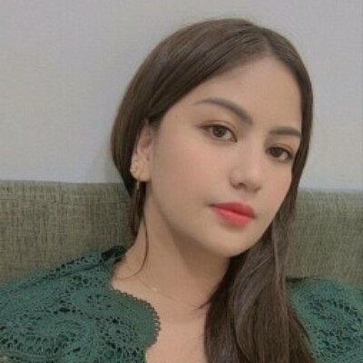 Profile picture of zyrine