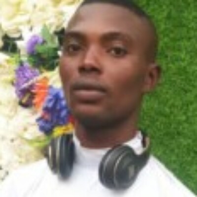 Profile picture of Emmanuel