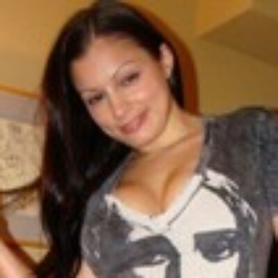 Profile picture of Ariana
