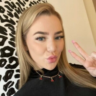 Profile picture of Sarah
