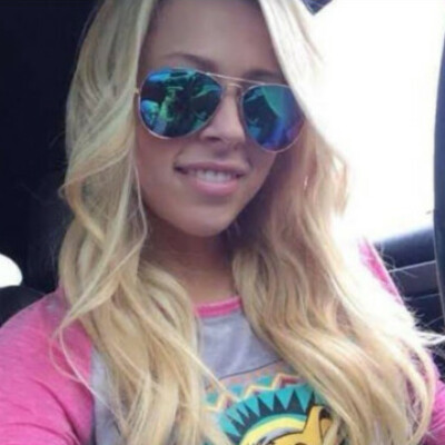 Profile picture of Bella Rose