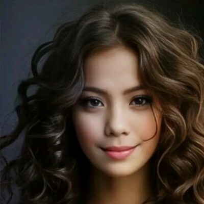Profile picture of Louisella