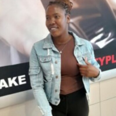 Profile picture of Naomie