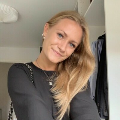 Profile picture of Ella