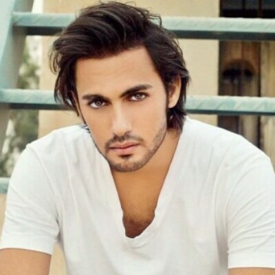 Profile picture of Hamza khan