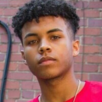 Profile picture of ezra